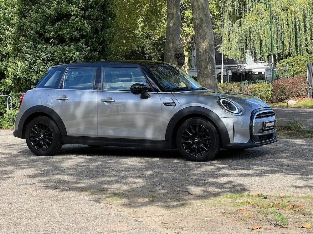 Mini Cooper Cooper 5-Deurs 1.5 136pk Automaat Apple Ca uit 2023, foto 3