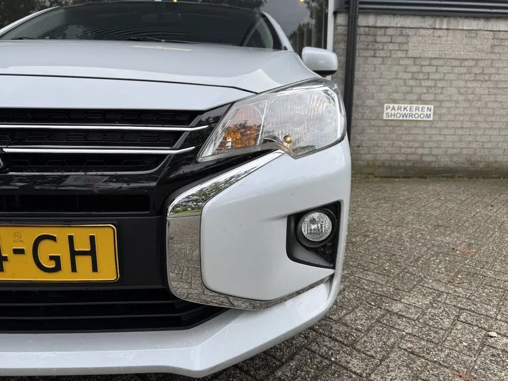 Mitsubishi Space Star 1.2 Connect+ Carplay uit 2022, foto 11