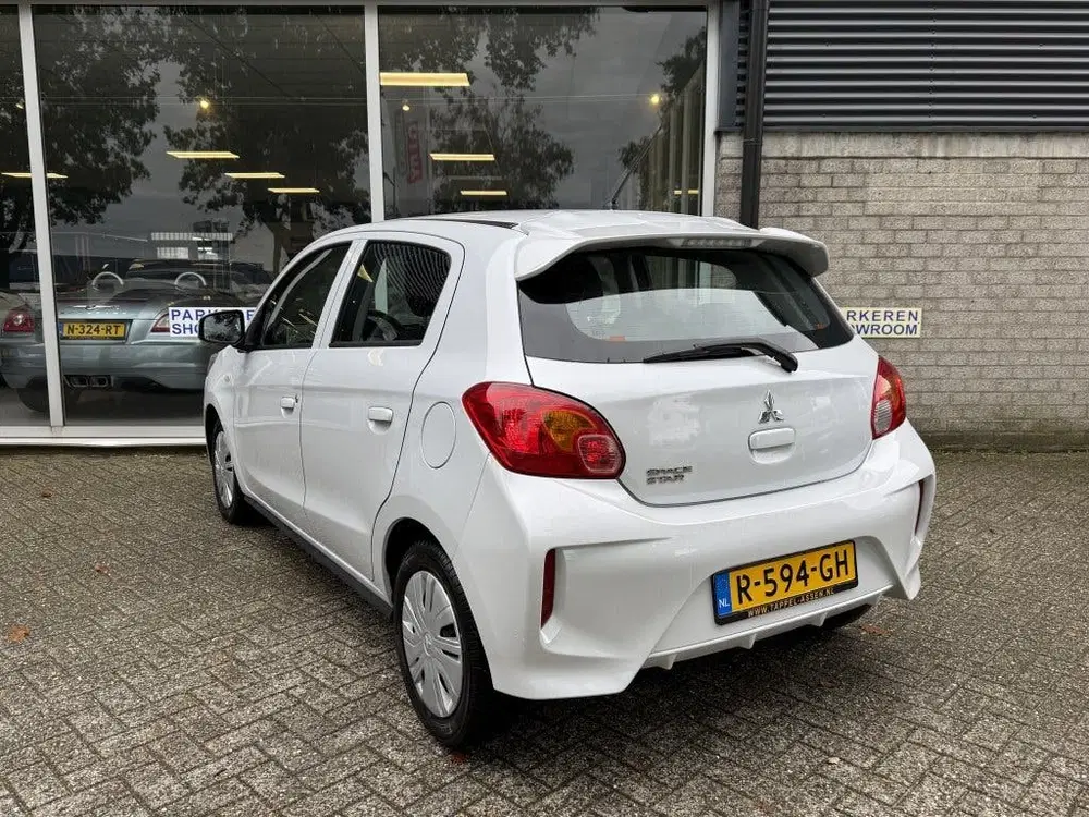 Mitsubishi Space Star 1.2 Connect+ Carplay uit 2022, foto 3
