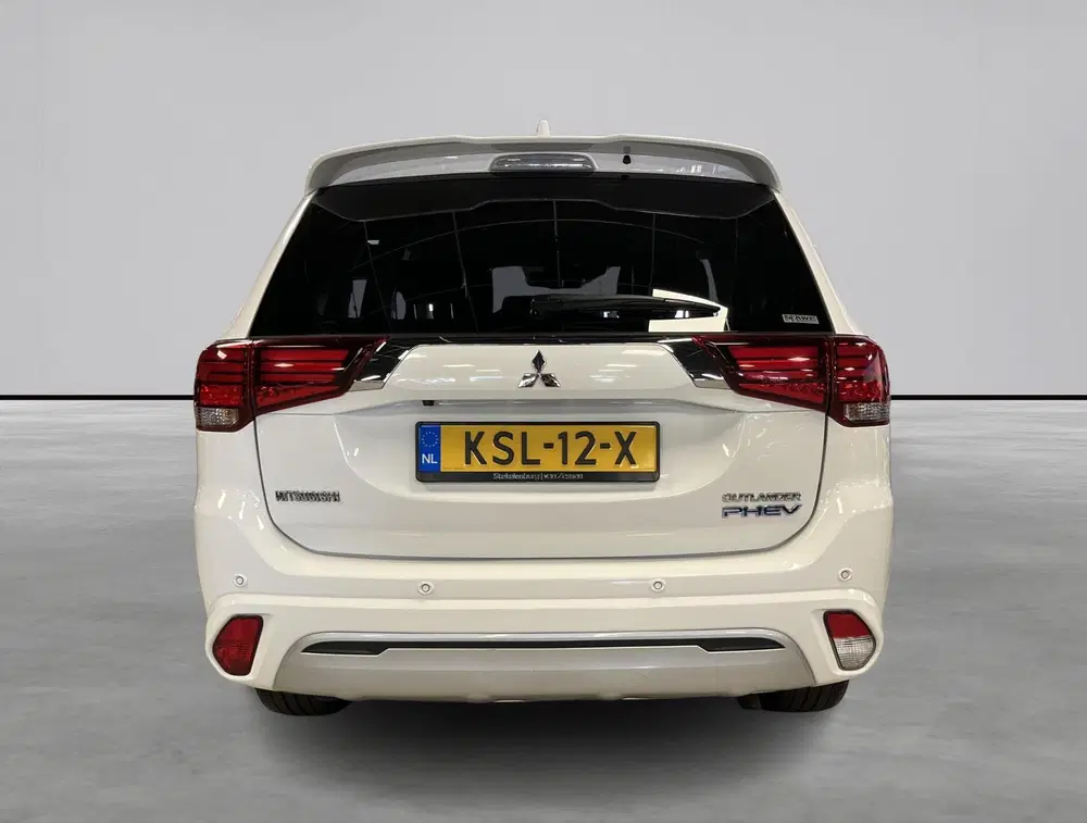 Mitsubishi Outlander 2.4 PHEV Limited adaptieve cruise contr uit 2019, foto 4