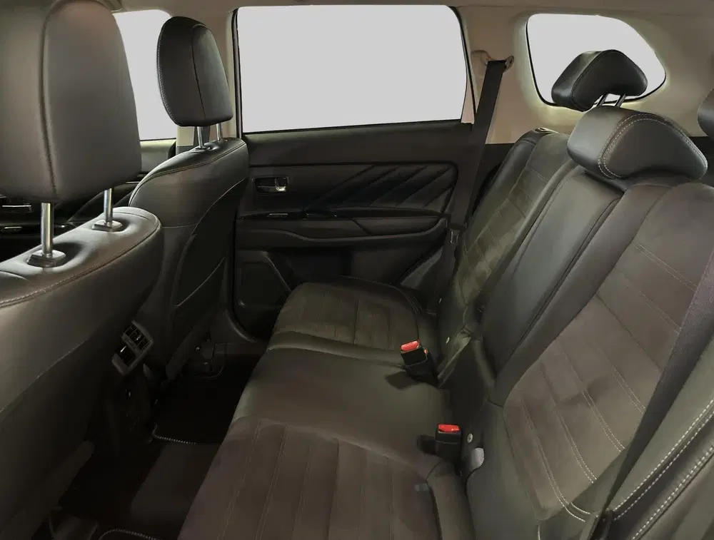 Mitsubishi Outlander 2.4 PHEV Limited adaptieve cruise contr uit 2019, foto 8