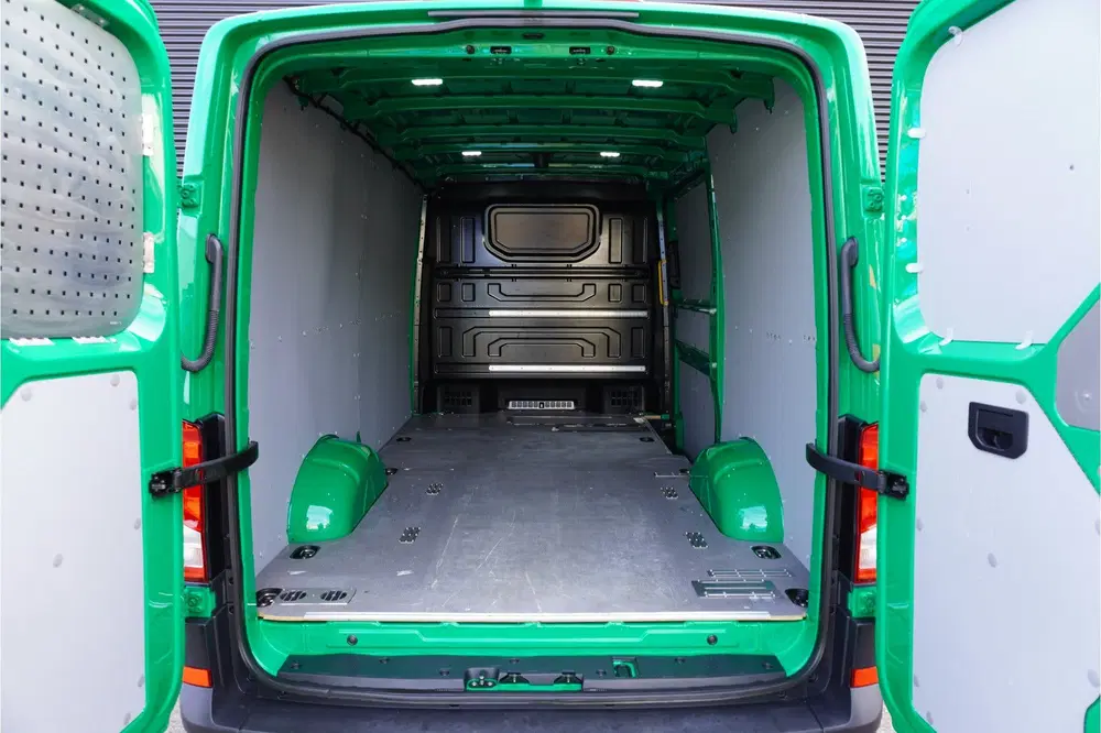 Volkswagen Crafter 163pk RWD Automaat L3H2 uit 2024, foto 3