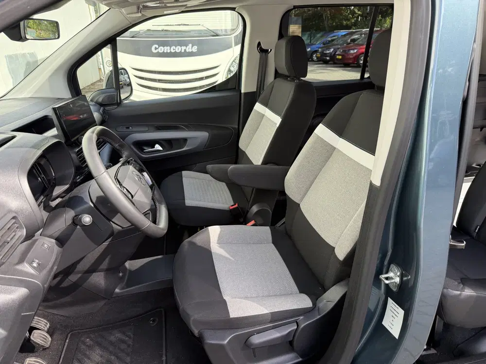 Citroën Berlingo 4+1 uit 2025, foto 8