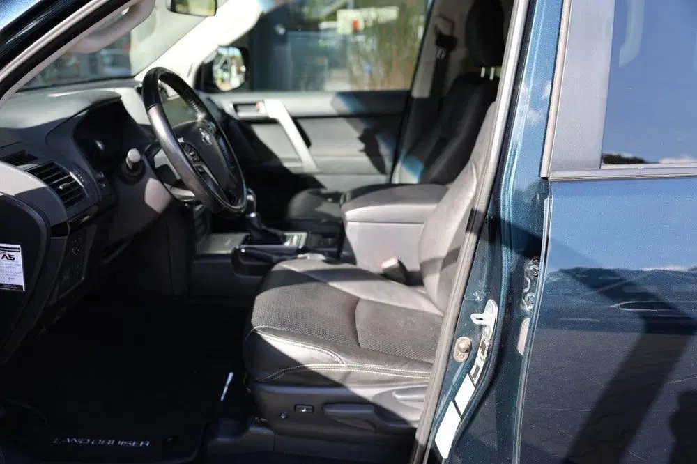 Toyota Land Cruiser 2.8 D-4D 5DRS COMFORT A uit 2022, foto 9