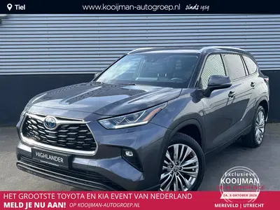 Toyota Highlander AWD 2.5 Hybrid Executive 7 persoons Trekha uit 2024