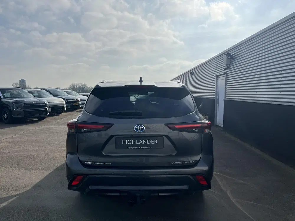 Toyota Highlander AWD 2.5 Hybrid Executive 7 persoons Trekha uit 2024, foto 11