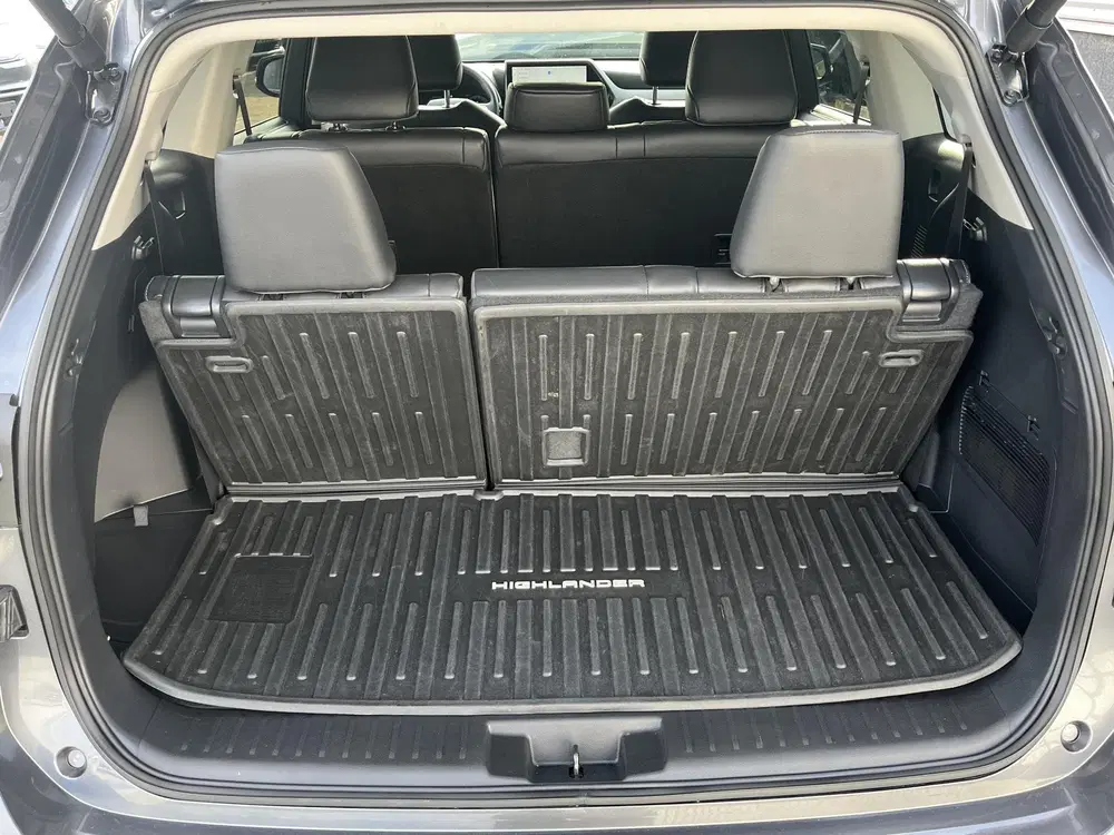 Toyota Highlander AWD 2.5 Hybrid Executive 7 persoons Trekha uit 2024, foto 14