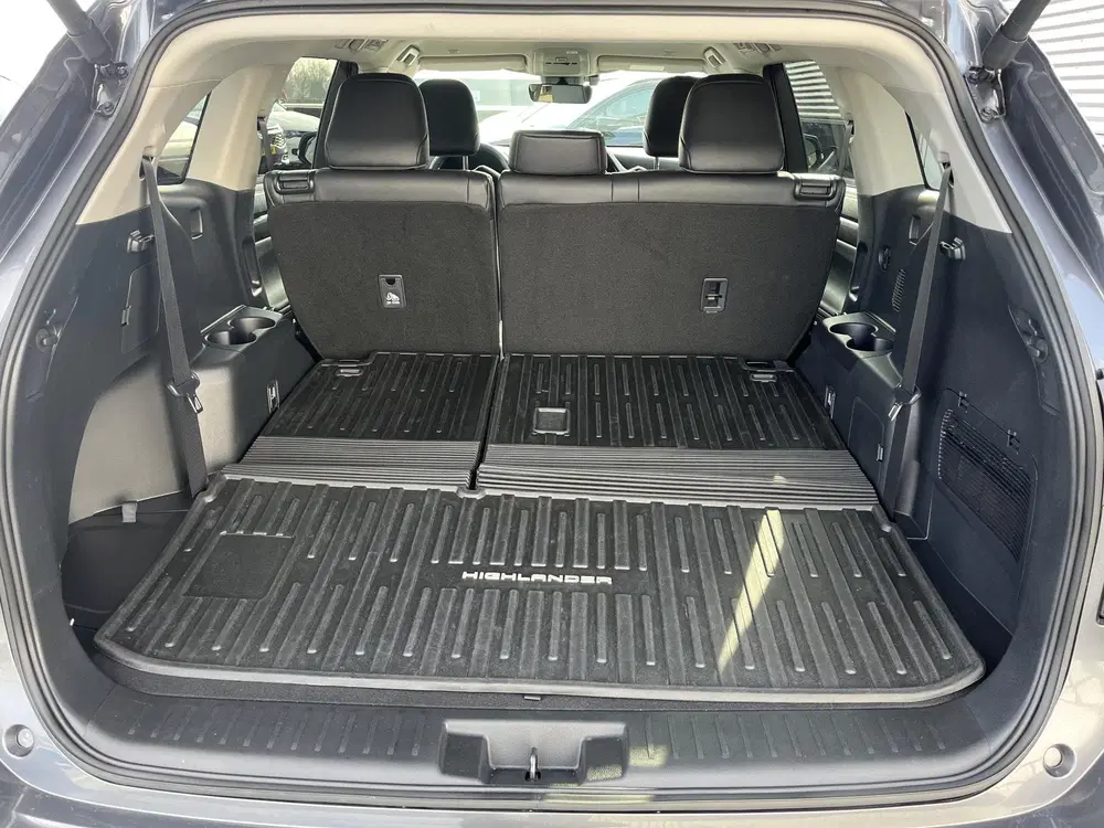 Toyota Highlander AWD 2.5 Hybrid Executive 7 persoons Trekha uit 2024, foto 15