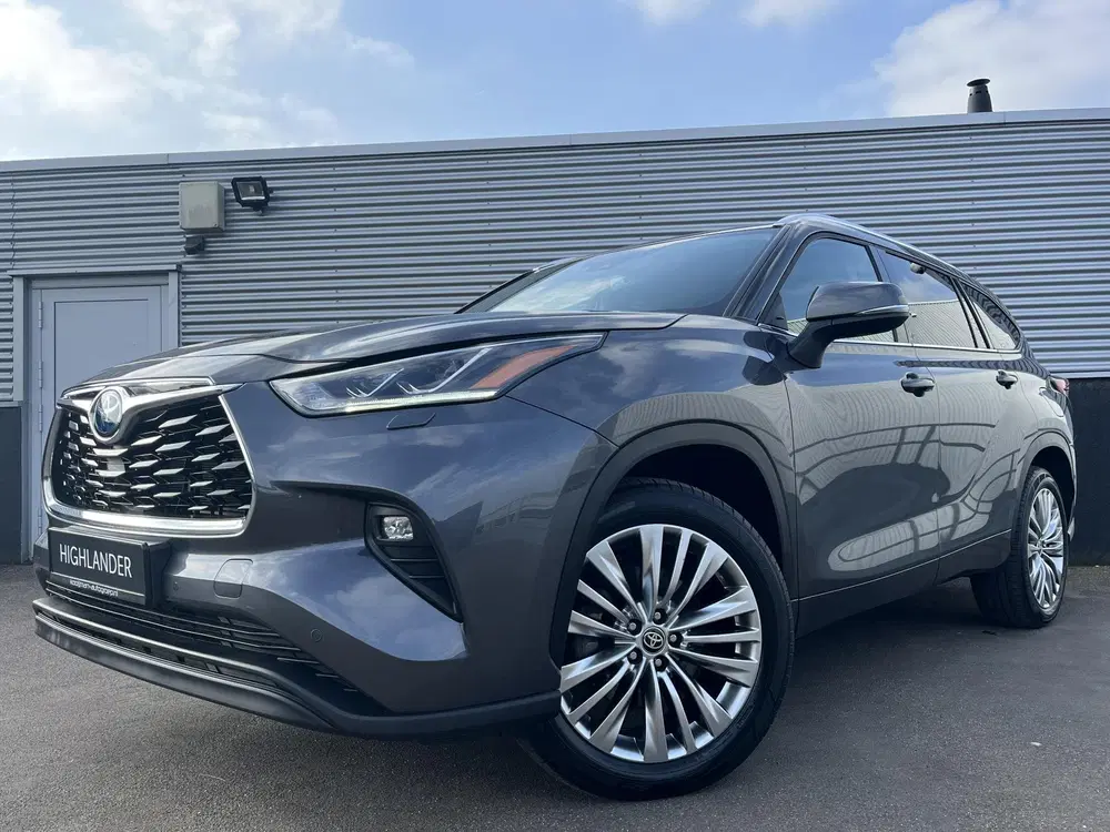 Toyota Highlander AWD 2.5 Hybrid Executive 7 persoons Trekha uit 2024, foto 2