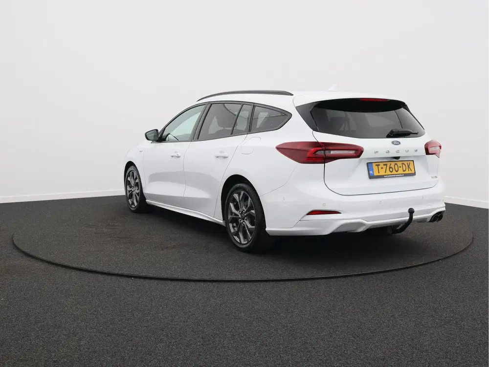 Ford Focus 1.0 EcoBoost Hybrid ST Line uit 2023, foto 15