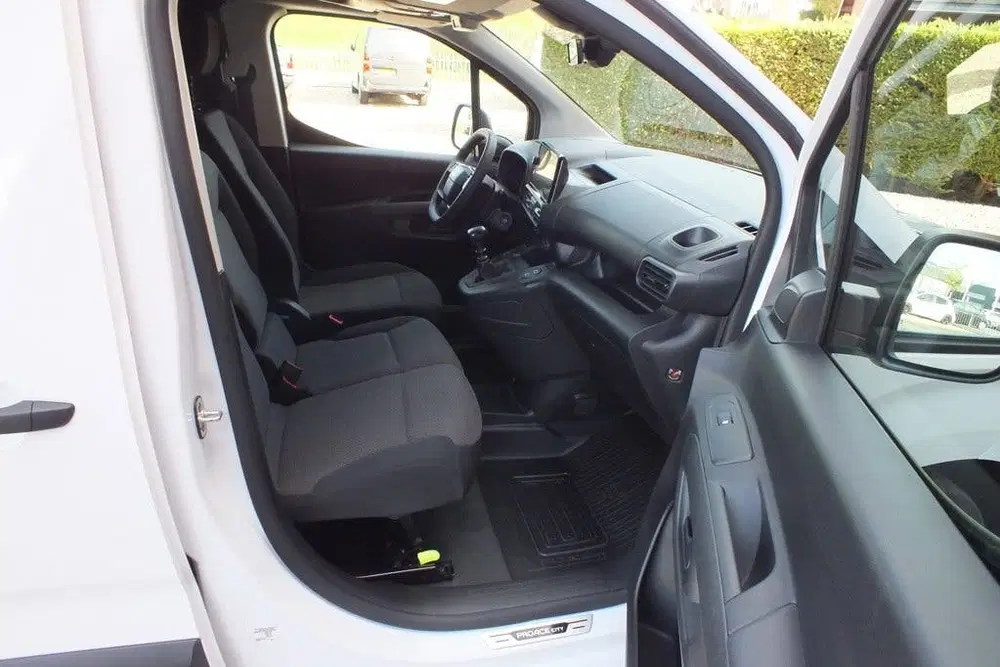 Toyota Proace City 1.5 D-4D Live Long 3-zits Carplay uit 2024, foto 10