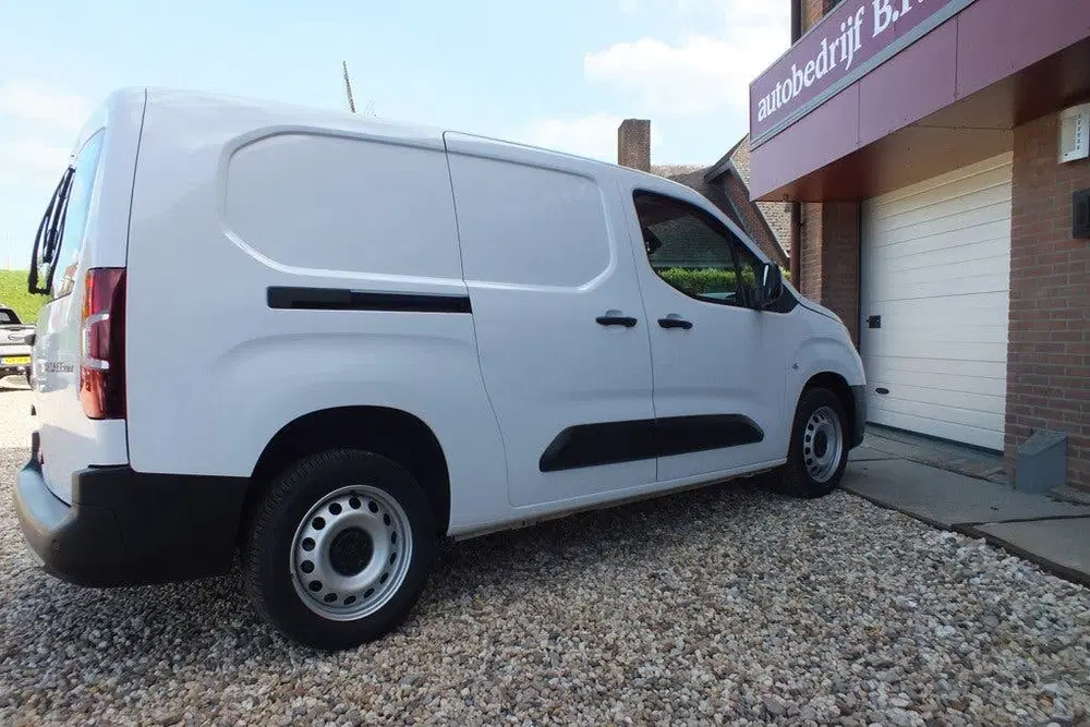 Toyota Proace City 1.5 D-4D Live Long 3-zits Carplay uit 2024, foto 8
