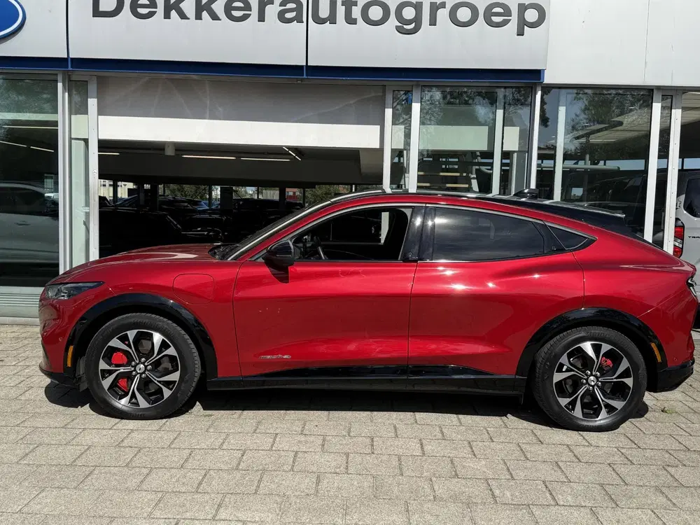 Ford Mustang Mach-E AWD 75 kWh uit 2021, foto 3