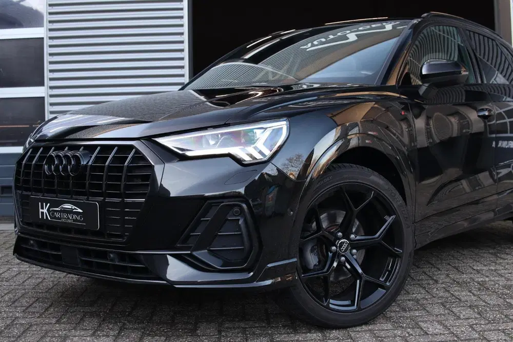 Audi Q3 35 TFSI 3xS-line uit 2019, foto 9