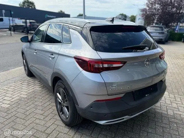 Opel Grandland 1.2 Turbo Innovation uit 2020, foto 2