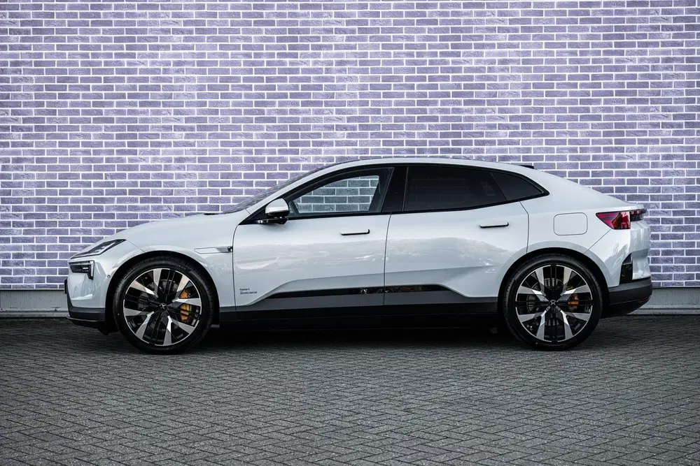 Polestar 4 Long Range Dual Motor AWD Performance Plus uit 2026, foto 4