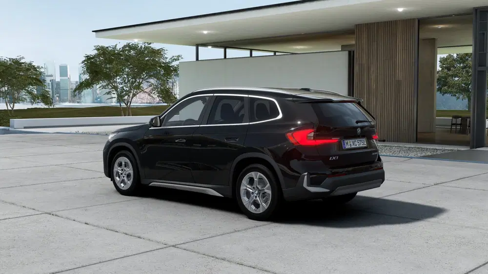 BMW iX1 eDrive20 Pure Edition uit 2026, foto 2
