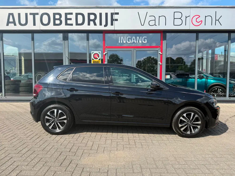 Volkswagen Polo 1.0 TSI Comfortline Business uit 2021, foto 4