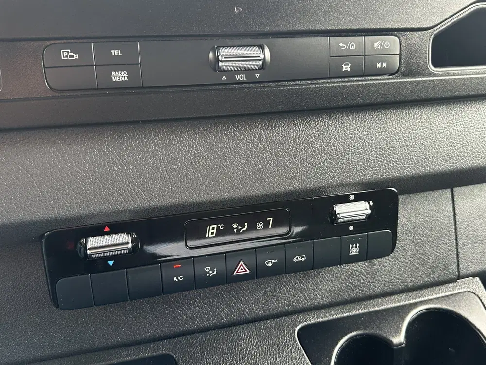 Mercedes-Benz Sprinter 317CDI 170PK L3H2 Dubbelcabine 6-Pers uit 2023, foto 8
