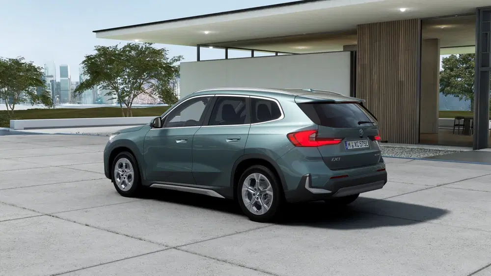BMW iX1 eDrive20 Pure Edition uit 2026, foto 2