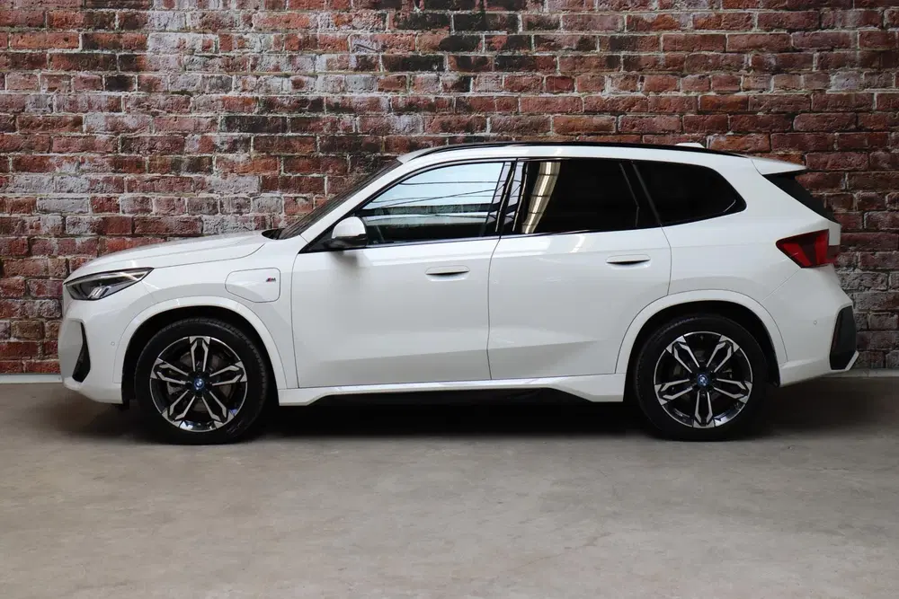 BMW X1 xDrive25e Executive M Sport Pakket Automaa uit 2025, foto 3
