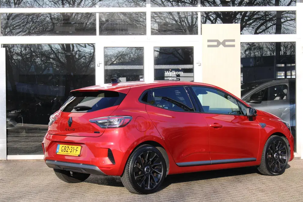 Renault Clio 1.6 E-Tech Full Hybrid 145 esprit Alpine uit 2024, foto 2
