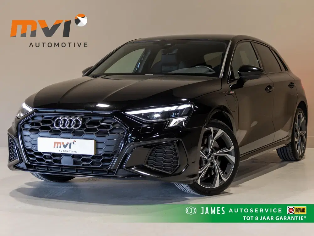 Audi A3 45 TFSI e S-Line edition Competition SOH 9 uit 2022