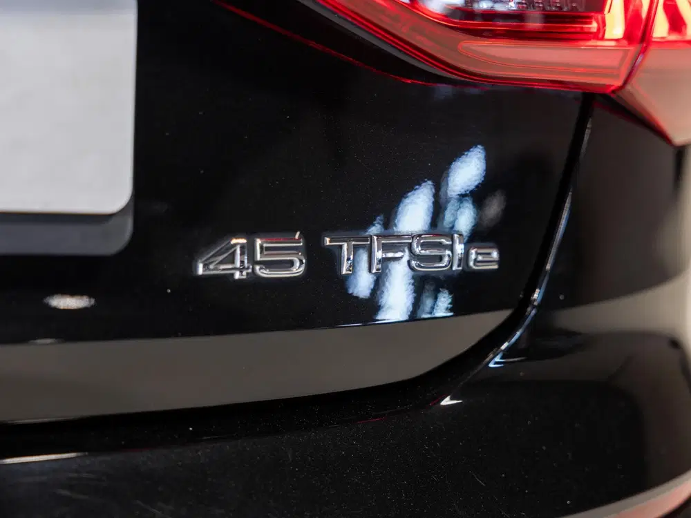 Audi A3 45 TFSI e S-Line edition Competition SOH 9 uit 2022, foto 13