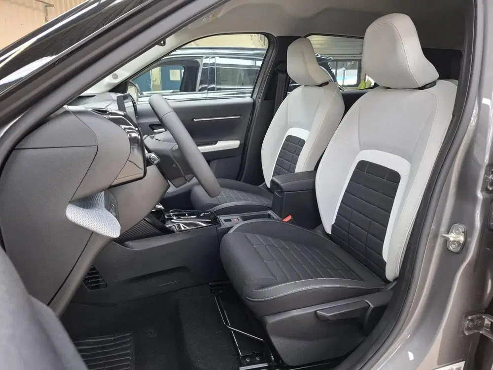 Citroën C3 1.2 Hybrid 110pk MAX Camera uit 2026, foto 5