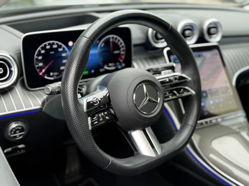 Mercedes-Benz C-Klasse 300 e AMG Line 313PK Pano uit 2023, foto 15