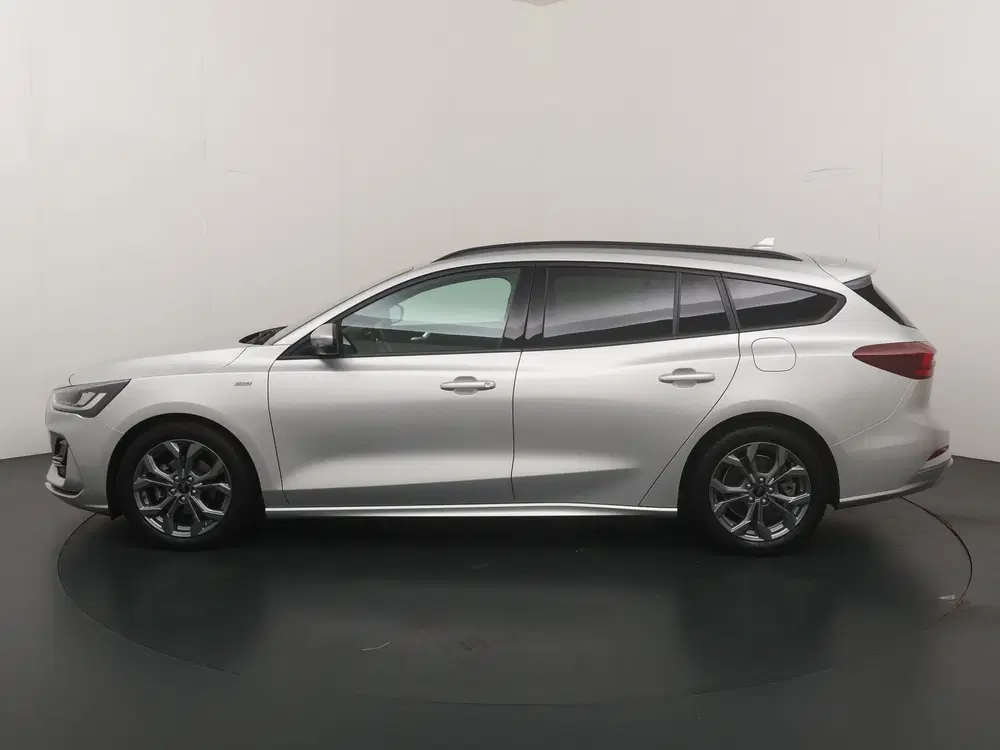 Ford Focus 125PK Ecoboost Automaat ST-Line uit 2023, foto 2