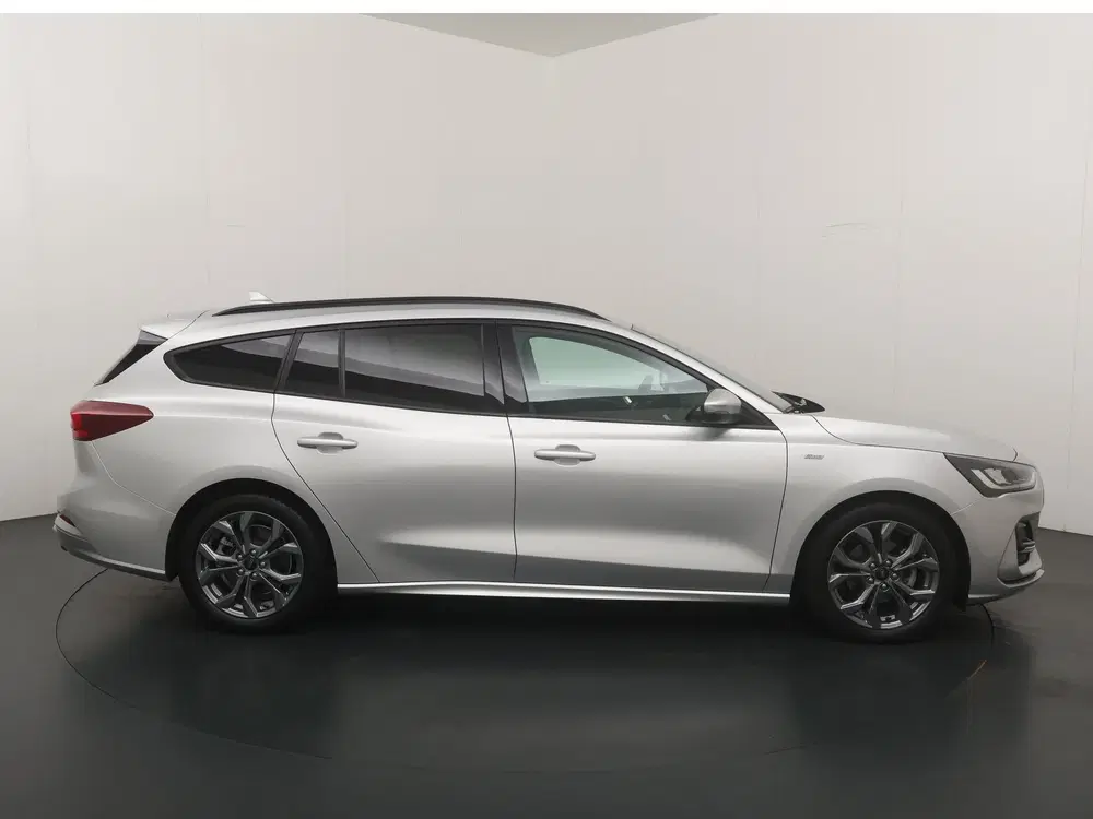Ford Focus 125PK Ecoboost Automaat ST-Line uit 2023, foto 6