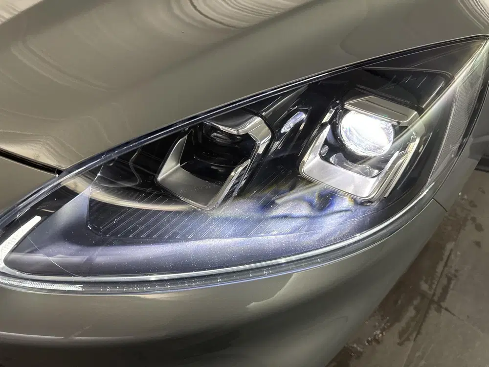 Ford Kuga 2.5 PHEV ST-Line X 225pk uit 2023, foto 11