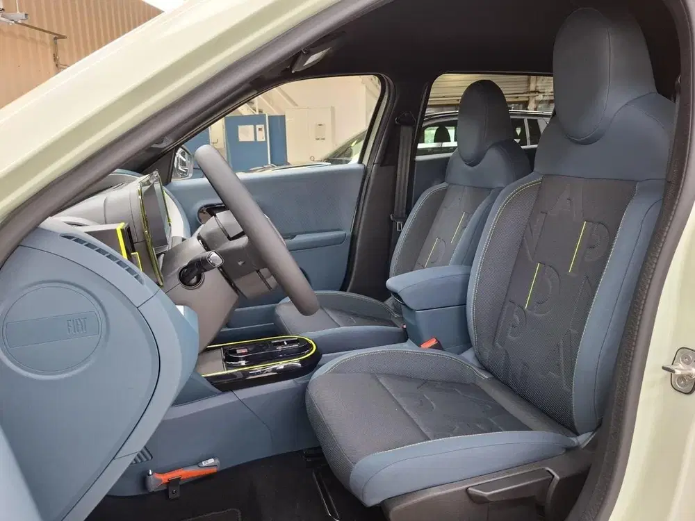 Fiat Grande Panda 1.2 Hybrid ICON Automaat uit 2026, foto 7