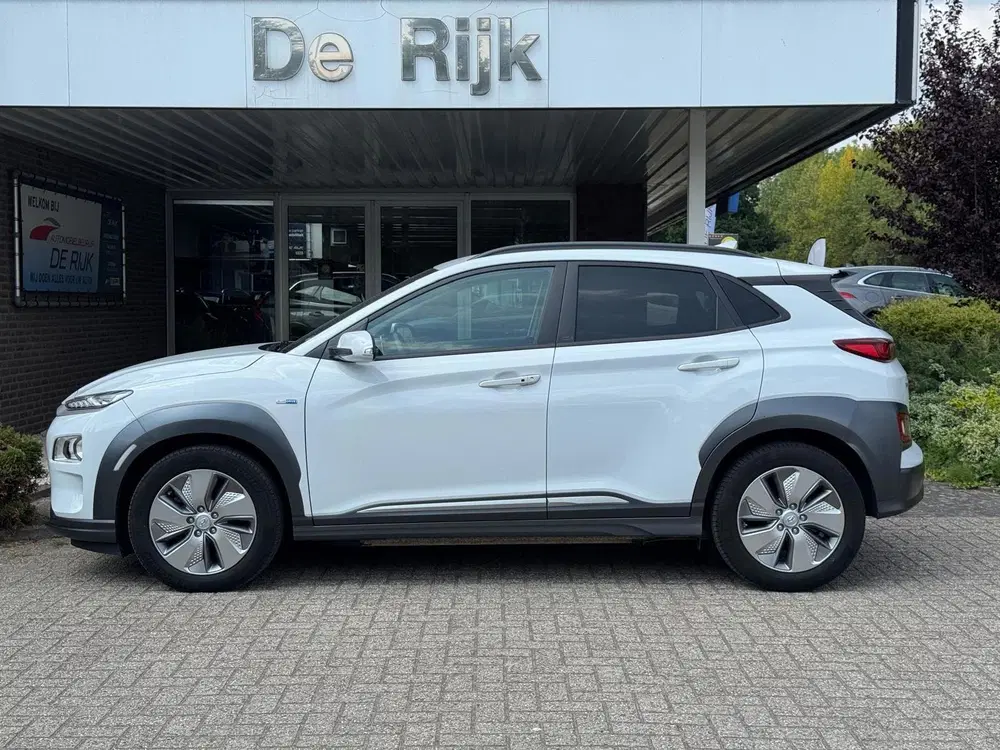 Hyundai KONA EV Comfort 39 kWh uit 2021, foto 2