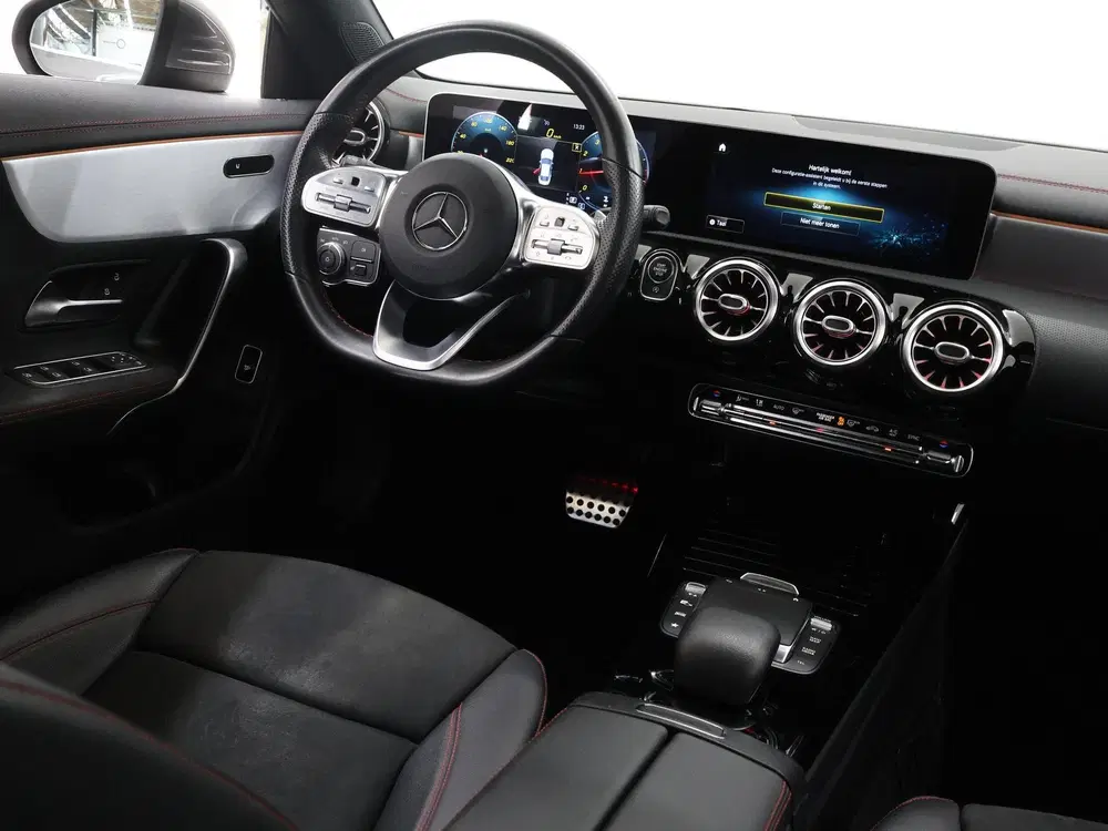 Mercedes-Benz CLA 250 Premium uit 2020, foto 9