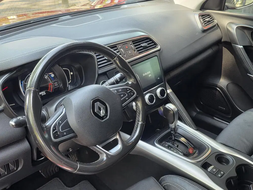 Renault Kadjar 1.3 TCe Black Edition uit 2020, foto 12
