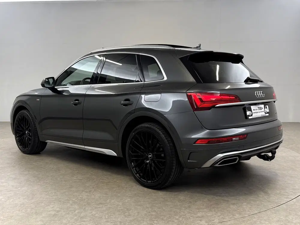 Audi Q5 55 TFSI e Quattro S-Line uit 2021, foto 3