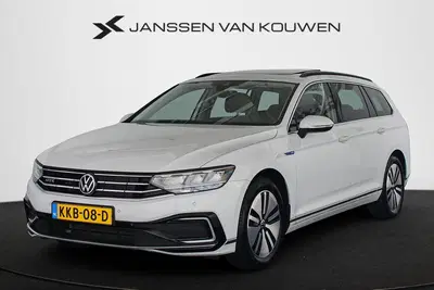Volkswagen Passat 1.4 TSI PHEV GTE Panoramadak Stoel uit 2022
