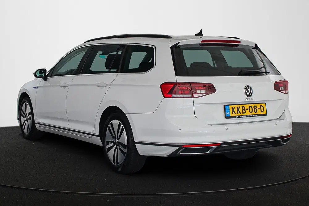 Volkswagen Passat 1.4 TSI PHEV GTE Panoramadak Stoel uit 2022, foto 4