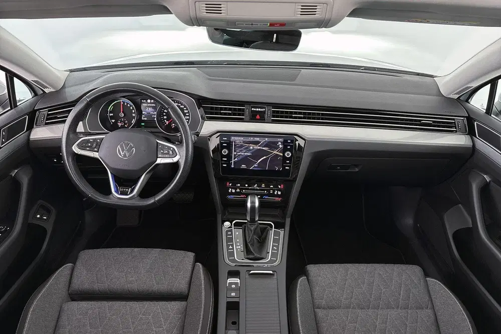 Volkswagen Passat 1.4 TSI PHEV GTE Panoramadak Stoel uit 2022, foto 6