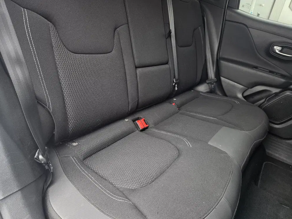 Jeep Renegade 4xe 240 Plug-in Hybrid Electric S uit 2022, foto 4