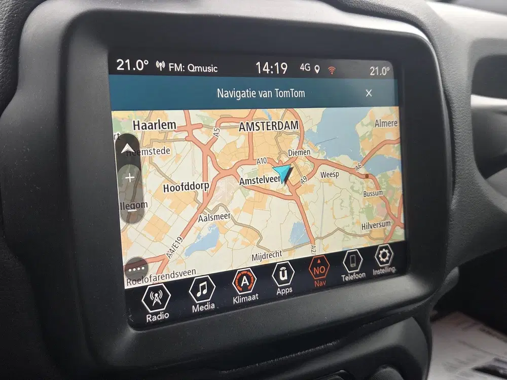 Jeep Renegade 4xe 240 Plug-in Hybrid Electric S uit 2022, foto 6