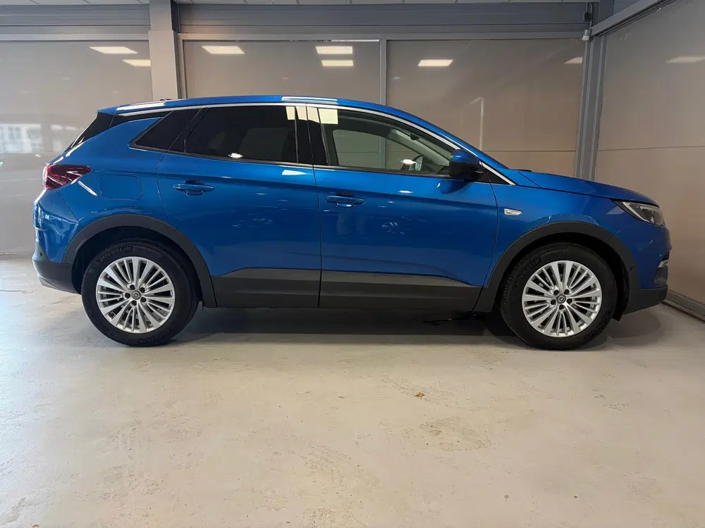Opel Grandland 1.2 Turbo Innovation uit 2019, foto 5