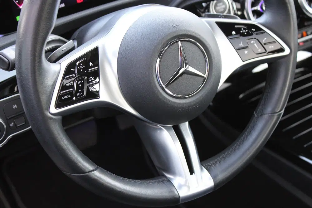 Mercedes-Benz A-Klasse 250e AUT8 Luxury Line (FACELIFT) PANO uit 2023, foto 15