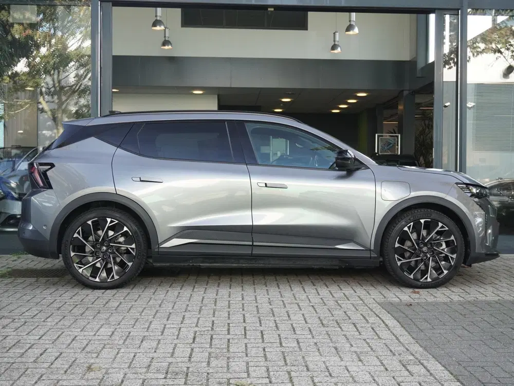 Renault Scenic E-Tech EV87 long range esprit Alpine uit 2025, foto 7