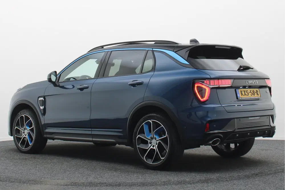 Lynk & Co 01 1.5 Plug-in Hybrid 360° Camera uit 2024, foto 3