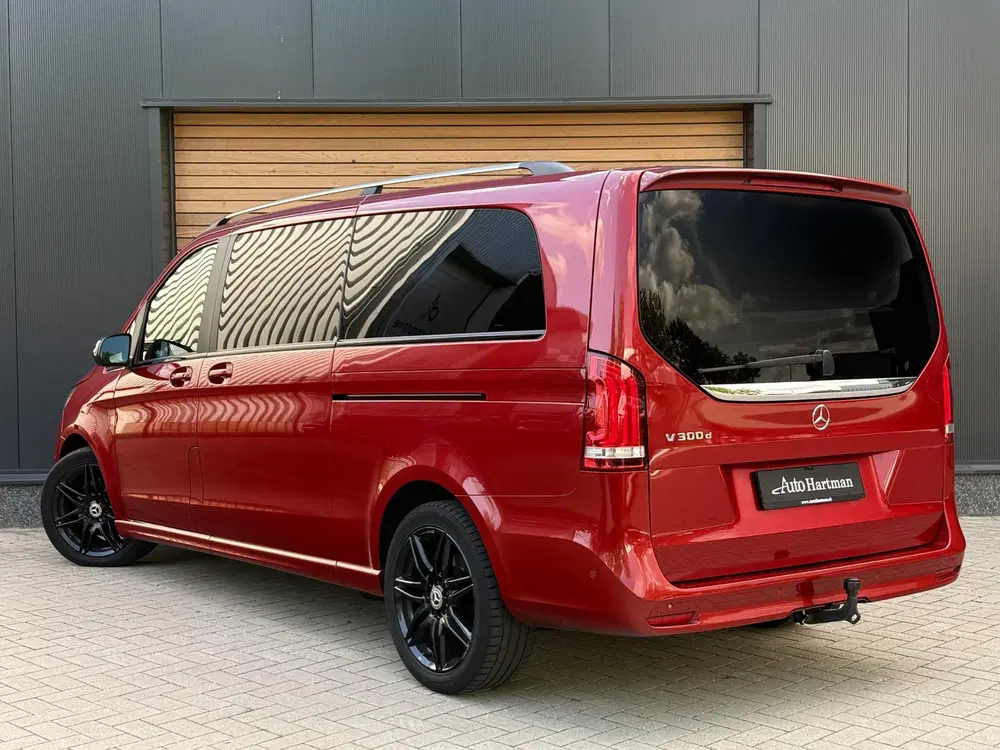 Mercedes-Benz V-Klasse 300d Extra Lang XXL DC AMG Avantgarde uit 2022, foto 3