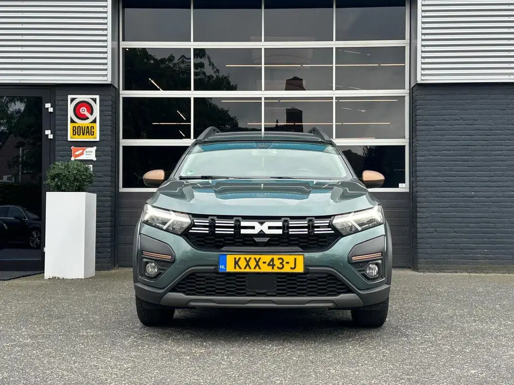 Dacia Jogger 1.0 Bi-Fuel Extreme uit 2023, foto 3