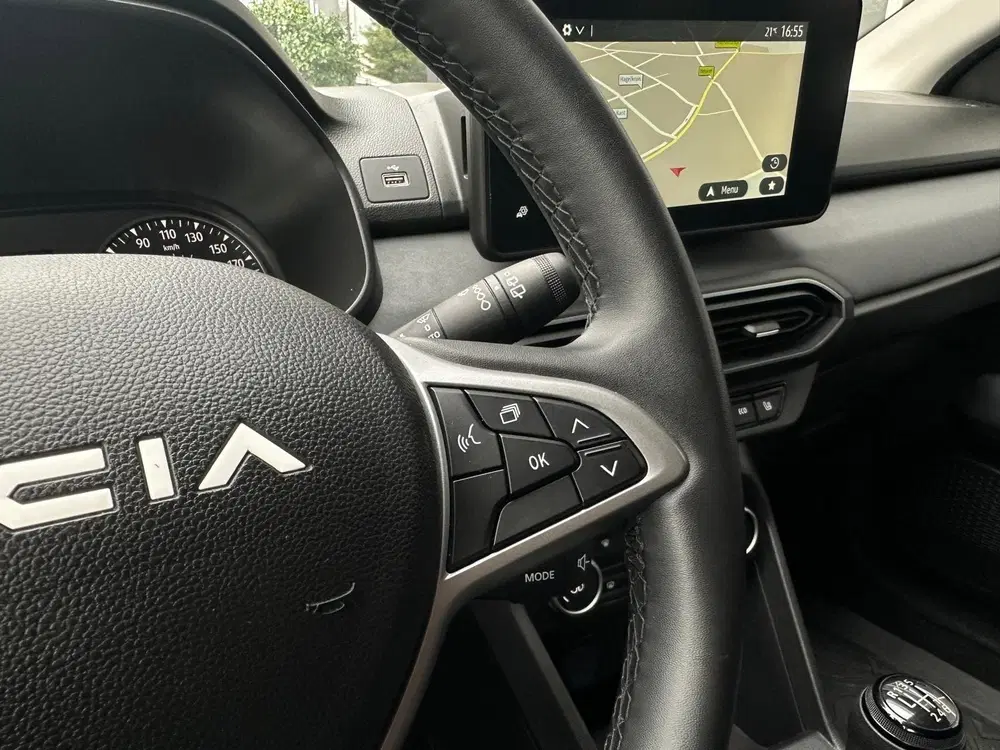 Dacia Jogger 1.0 Bi-Fuel Extreme uit 2023, foto 8
